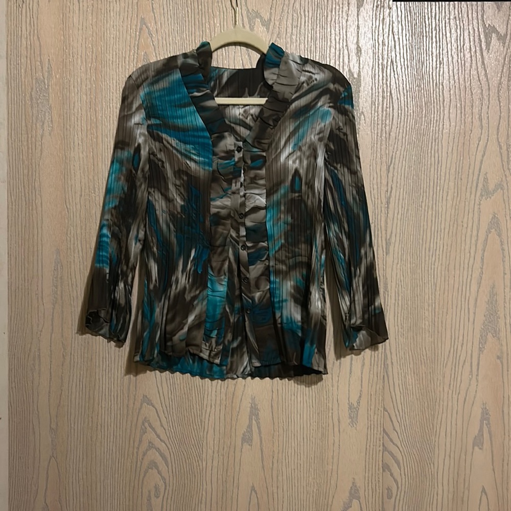Long sleeve blouse